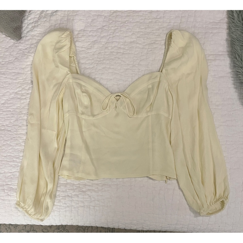 Aritzia Pale Yellow Puff Sleeve Sweetheart top